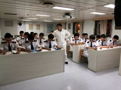国家级教学团队 专业学科过硬 教学管理国际化 校企合作建设高效--武汉船舶职业技术学院
