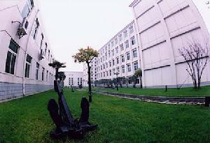 武汉航海职业技术学院