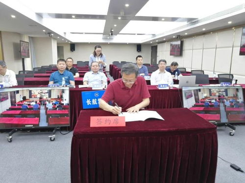 武汉交通职业学院与武汉航海职业技术学院举行毕业生就业创业“一帮一”行动签约仪式